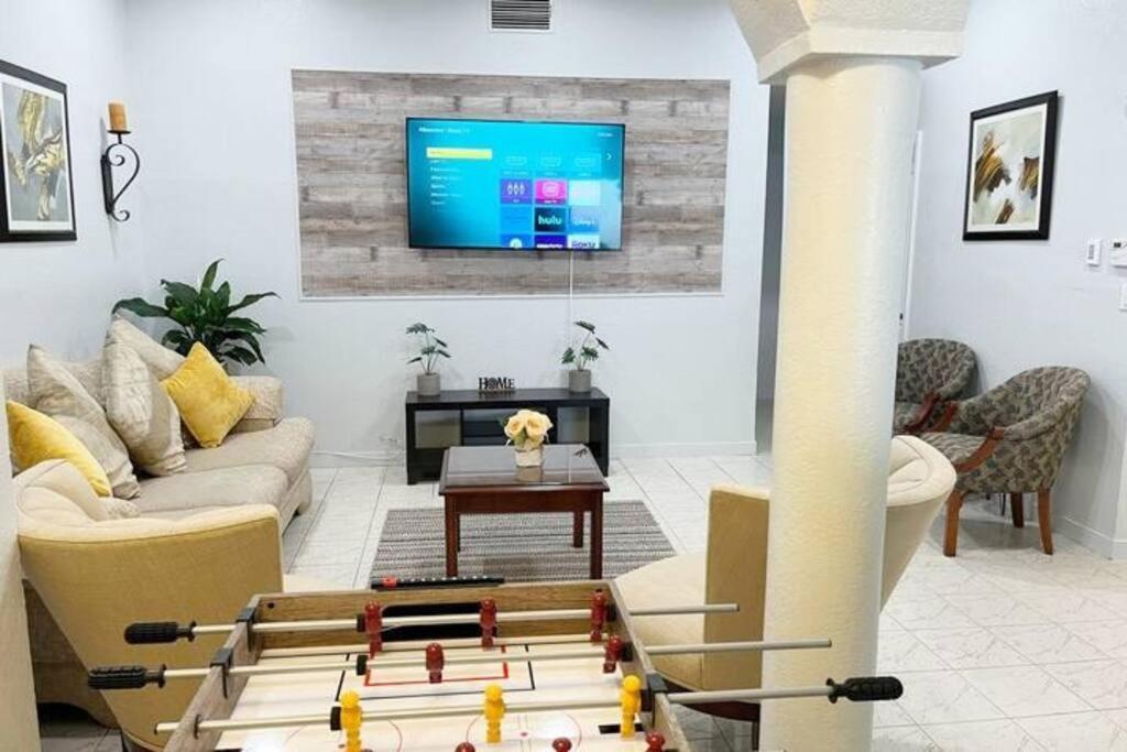 Amazing & Cozy Duplex Near Zoo Miami ! Villa Exteriör bild