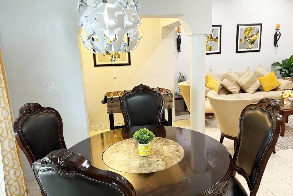Amazing & Cozy Duplex Near Zoo Miami ! Villa Exteriör bild