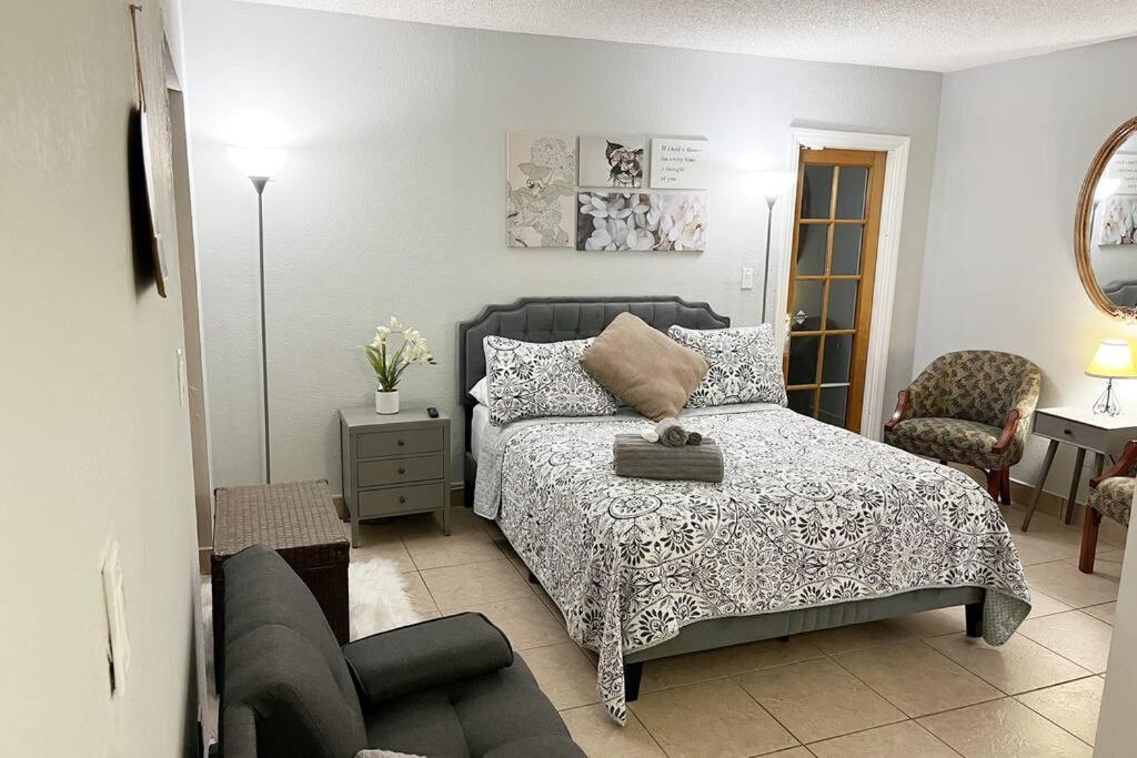 Amazing & Cozy Duplex Near Zoo Miami ! Villa Exteriör bild